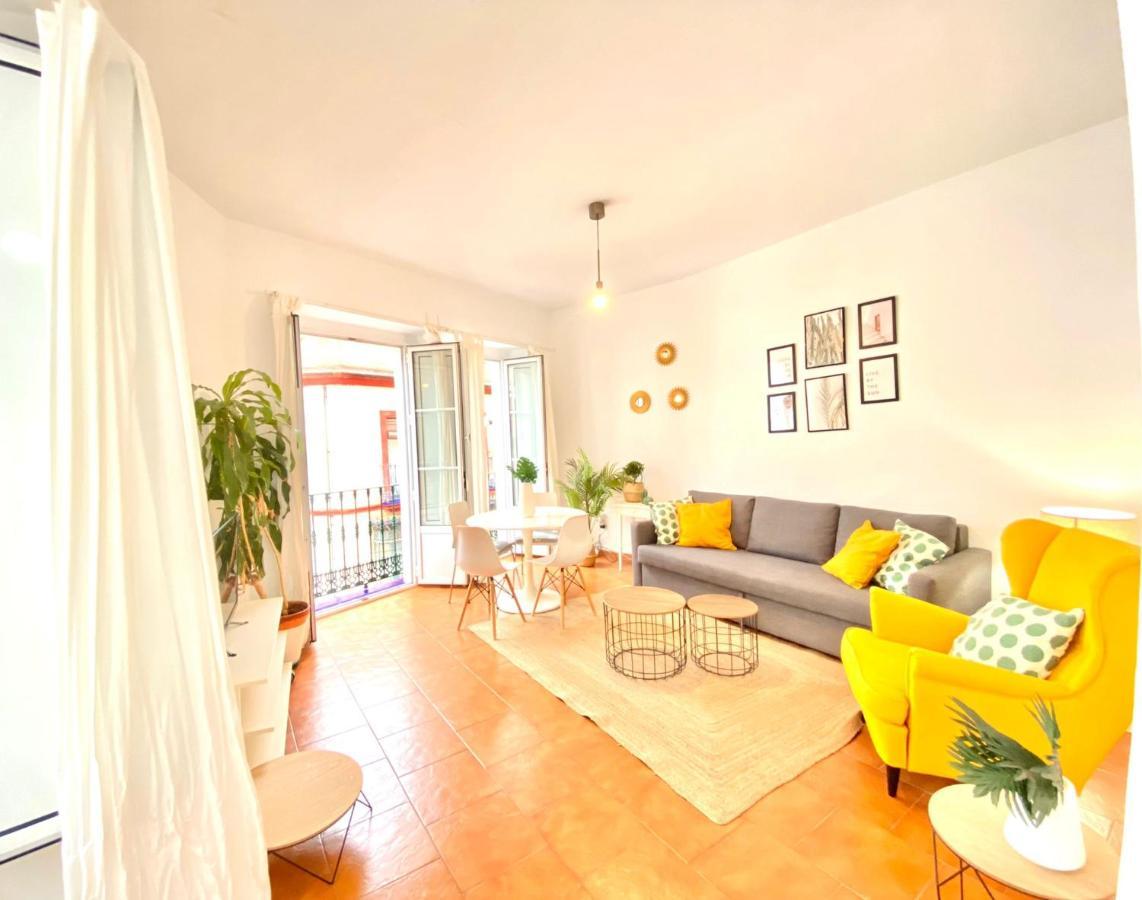 Comfortable Studio Old Town, Parking Optional 塞维利亚 外观 照片
