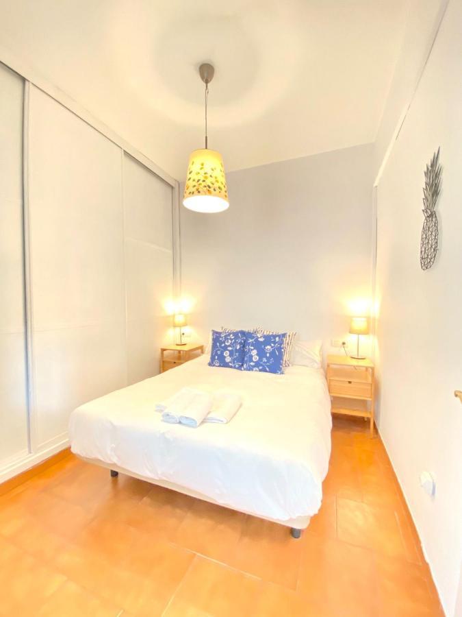 Comfortable Studio Old Town, Parking Optional 塞维利亚 外观 照片