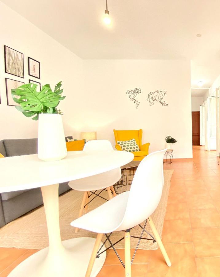 Comfortable Studio Old Town, Parking Optional 塞维利亚 外观 照片