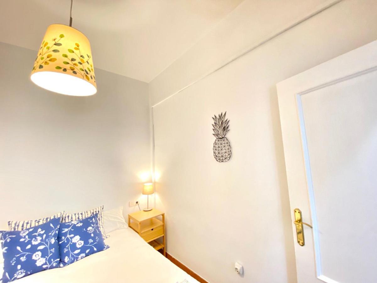 Comfortable Studio Old Town, Parking Optional 塞维利亚 外观 照片