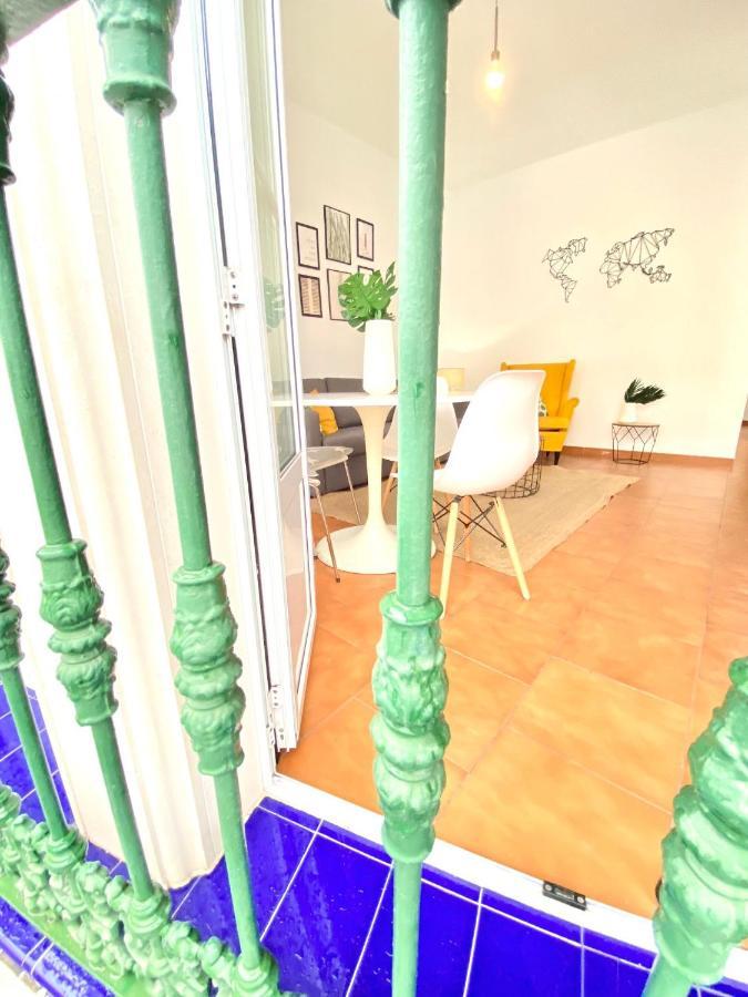 Comfortable Studio Old Town, Parking Optional 塞维利亚 外观 照片
