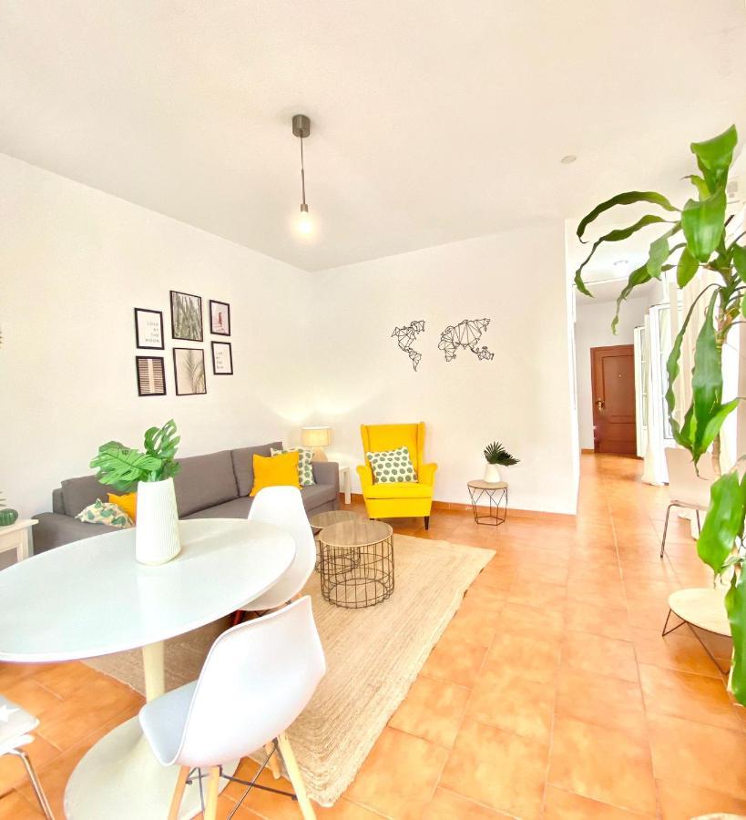Comfortable Studio Old Town, Parking Optional 塞维利亚 外观 照片