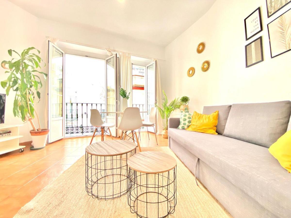 Comfortable Studio Old Town, Parking Optional 塞维利亚 外观 照片