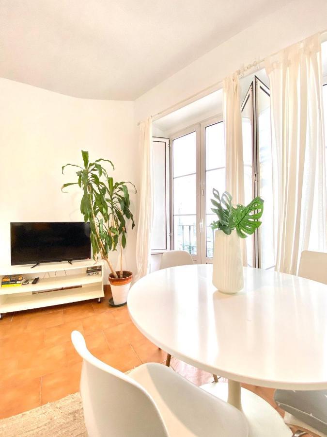Comfortable Studio Old Town, Parking Optional 塞维利亚 外观 照片