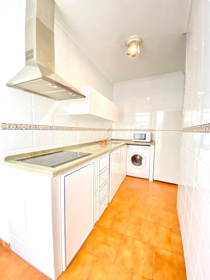 Comfortable Studio Old Town, Parking Optional 塞维利亚 外观 照片
