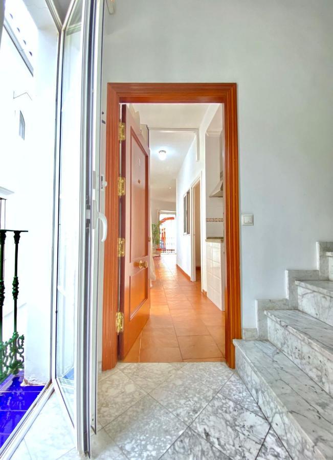 Comfortable Studio Old Town, Parking Optional 塞维利亚 外观 照片