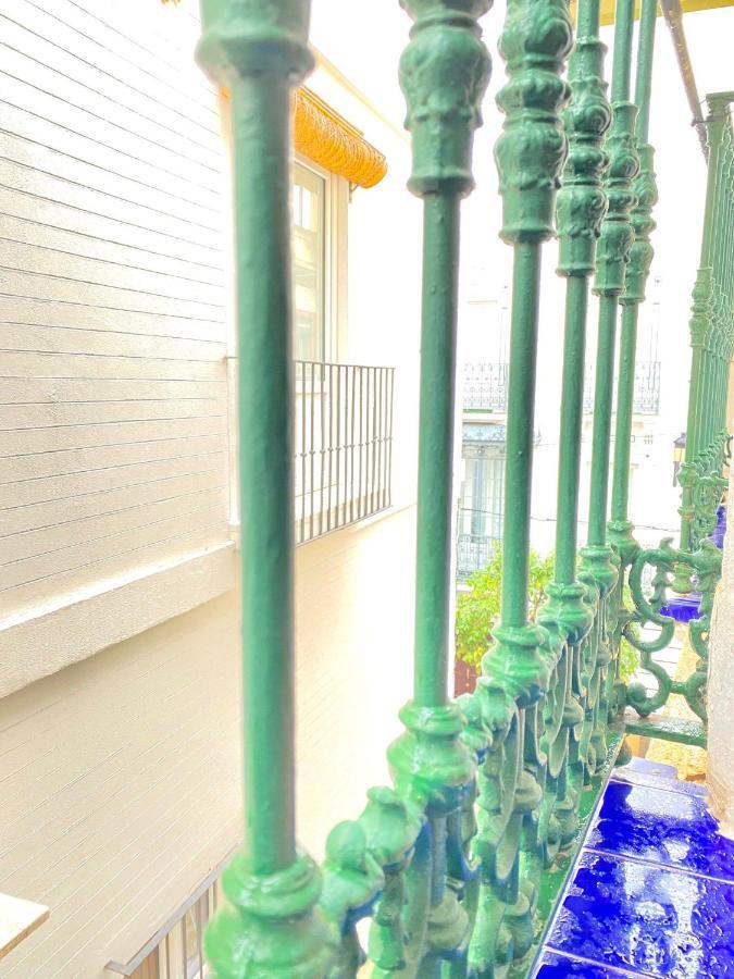 Comfortable Studio Old Town, Parking Optional 塞维利亚 外观 照片
